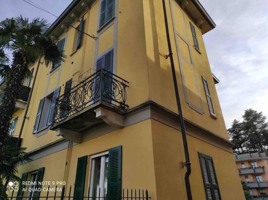 Bellisimo Apartamento A Nuovo, Garage In Propieta Apartment Arona Exterior photo