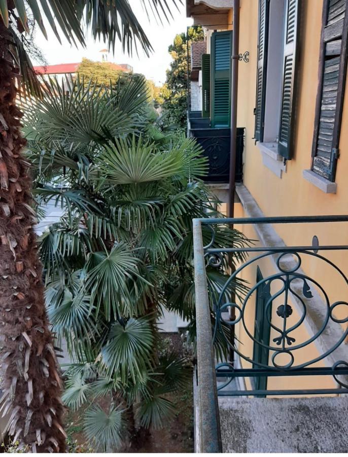 Bellisimo Apartamento A Nuovo, Garage In Propieta Apartment Arona Exterior photo